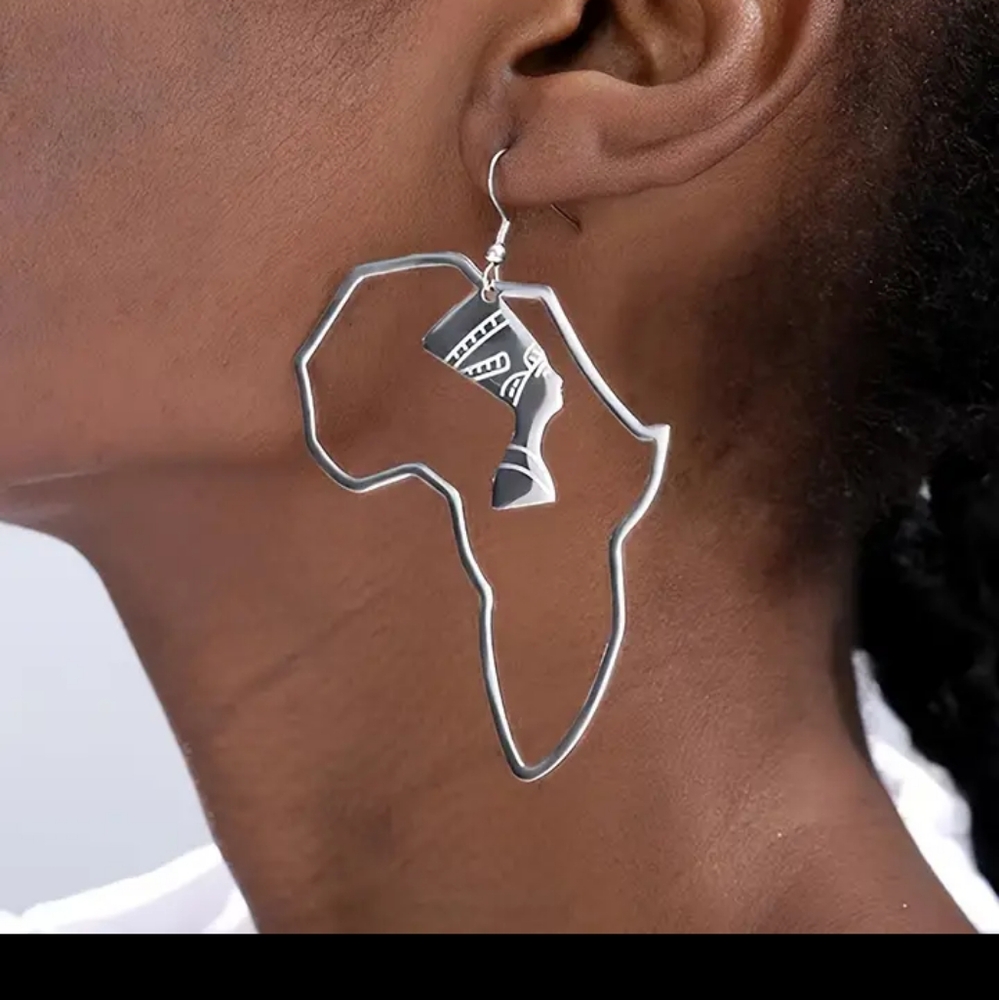 Africa Silver Hoop Earrings